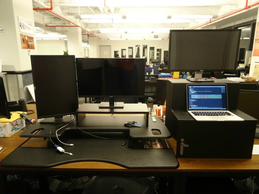 Varistand on the left and Oristand on the right.